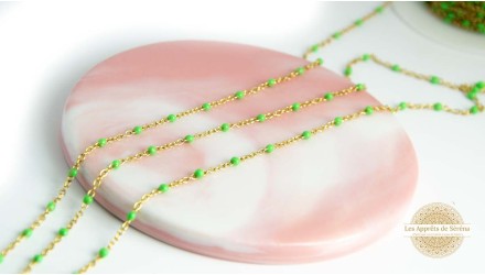 Chaîne acier inoxydable dorée émaillée vert anis 2mm