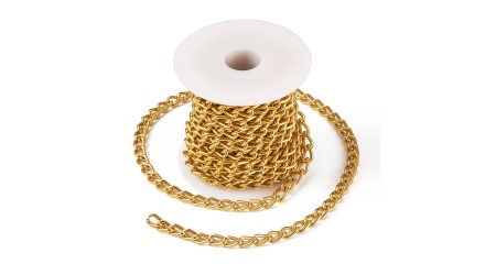 Chaîne maille gourmette 8x5mm en aluminium couleur or