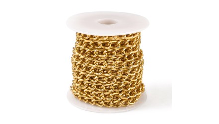 Chaîne maille gourmette 8x5mm en aluminium couleur or