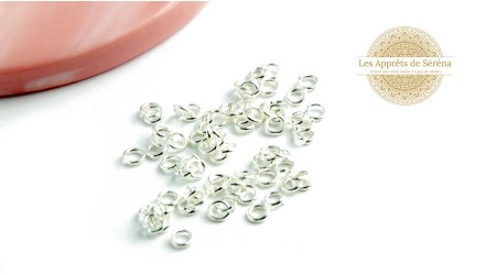 Anneaux de jonction 4x0.8mm en acier inoxydable couleur argent