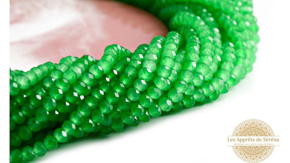 copy of Perle verre opale à facettes 4x3mm rose poudré