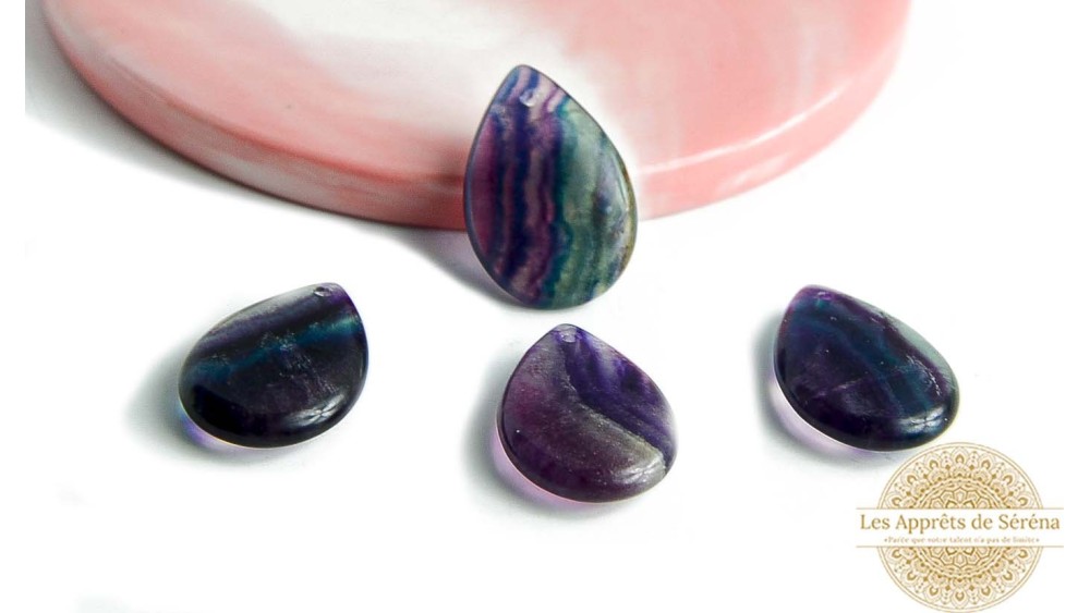 goutte pierre violette