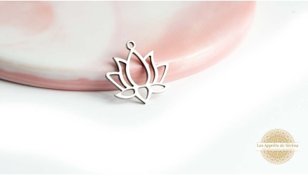 copy of Pendentif fleur de lotus en acier inoxydable plaqué or 18k