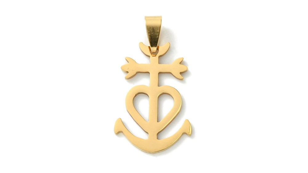 copy of Pendentif croix camarguaise en laiton plaqué or 18k