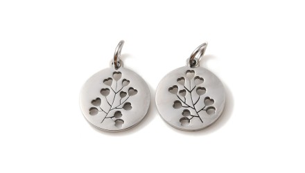 pendentif fleur acier