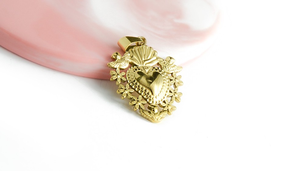 Pendentif coeur flaboyant et anges en acier inoxydable