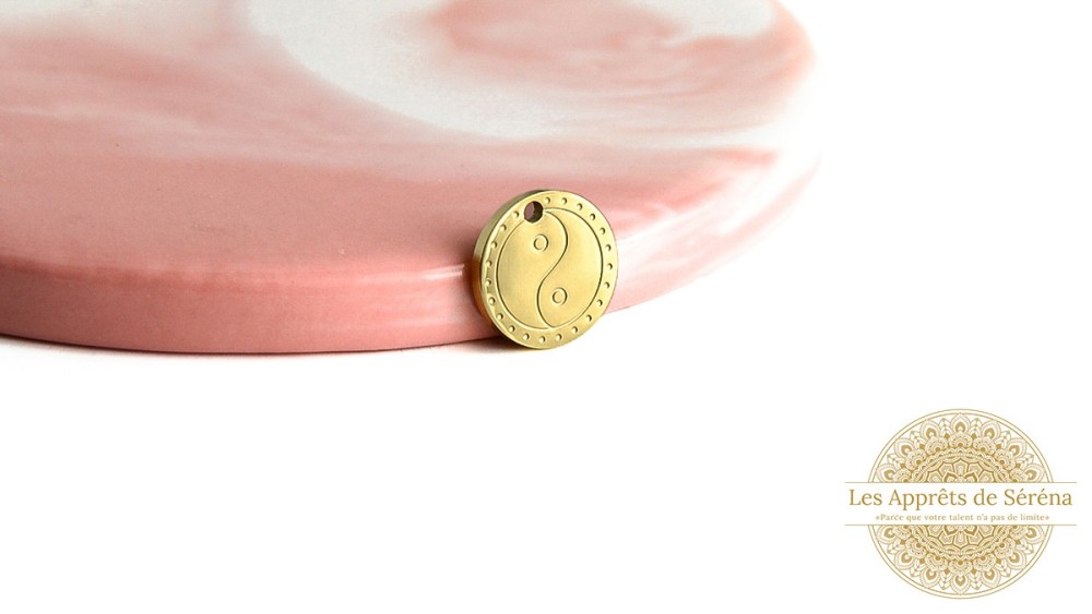 Pendentif yin yang acier plaqué or 18k petite médaille acier