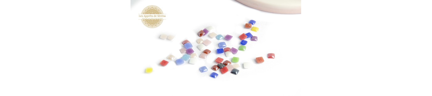 Cabochons carrés pour la création de bijoux et les loisirs créatifs