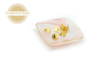 Boucles d'oreille puces